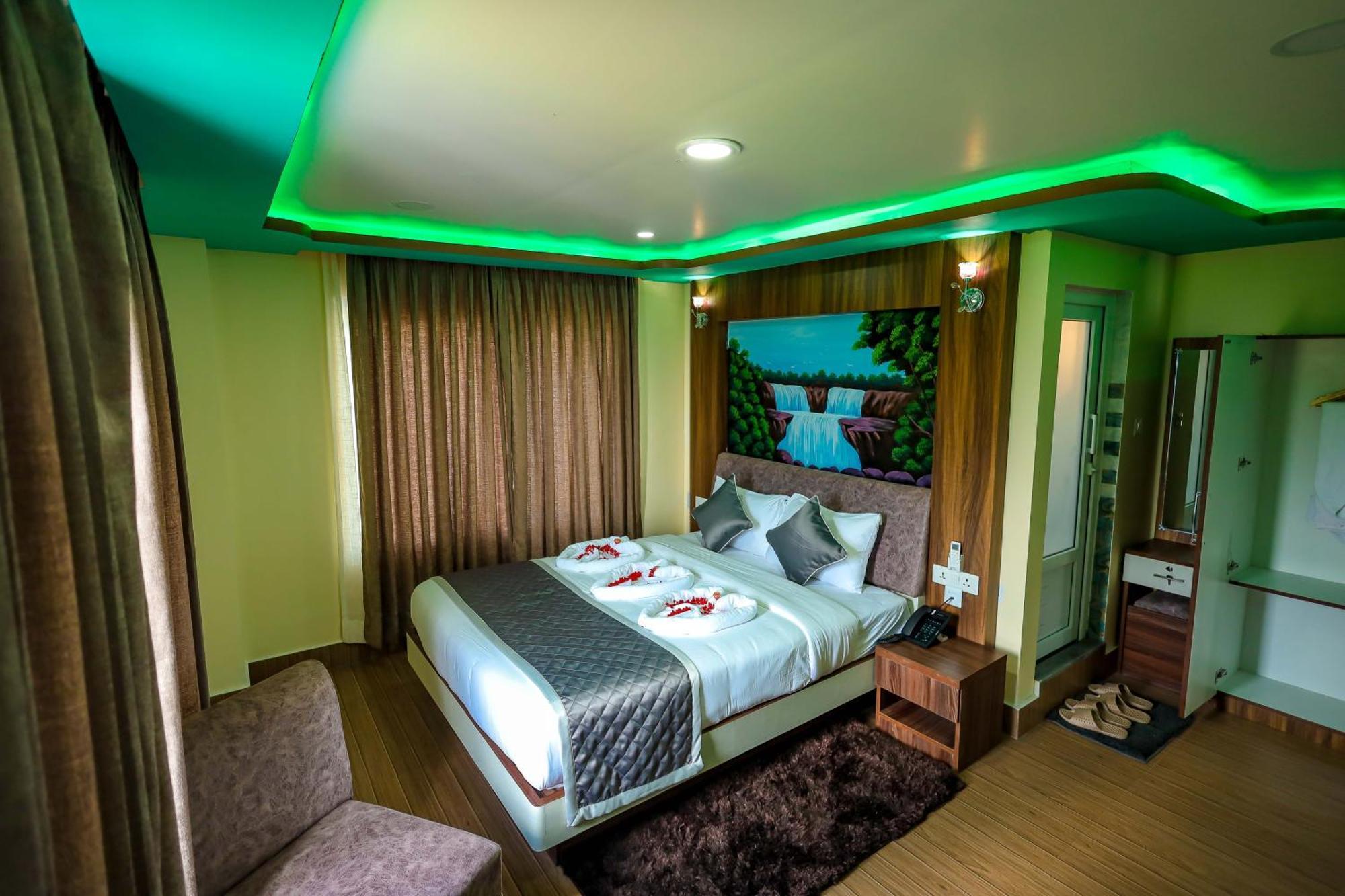 Hotel Hill Tower Ilam ภายนอก รูปภาพ